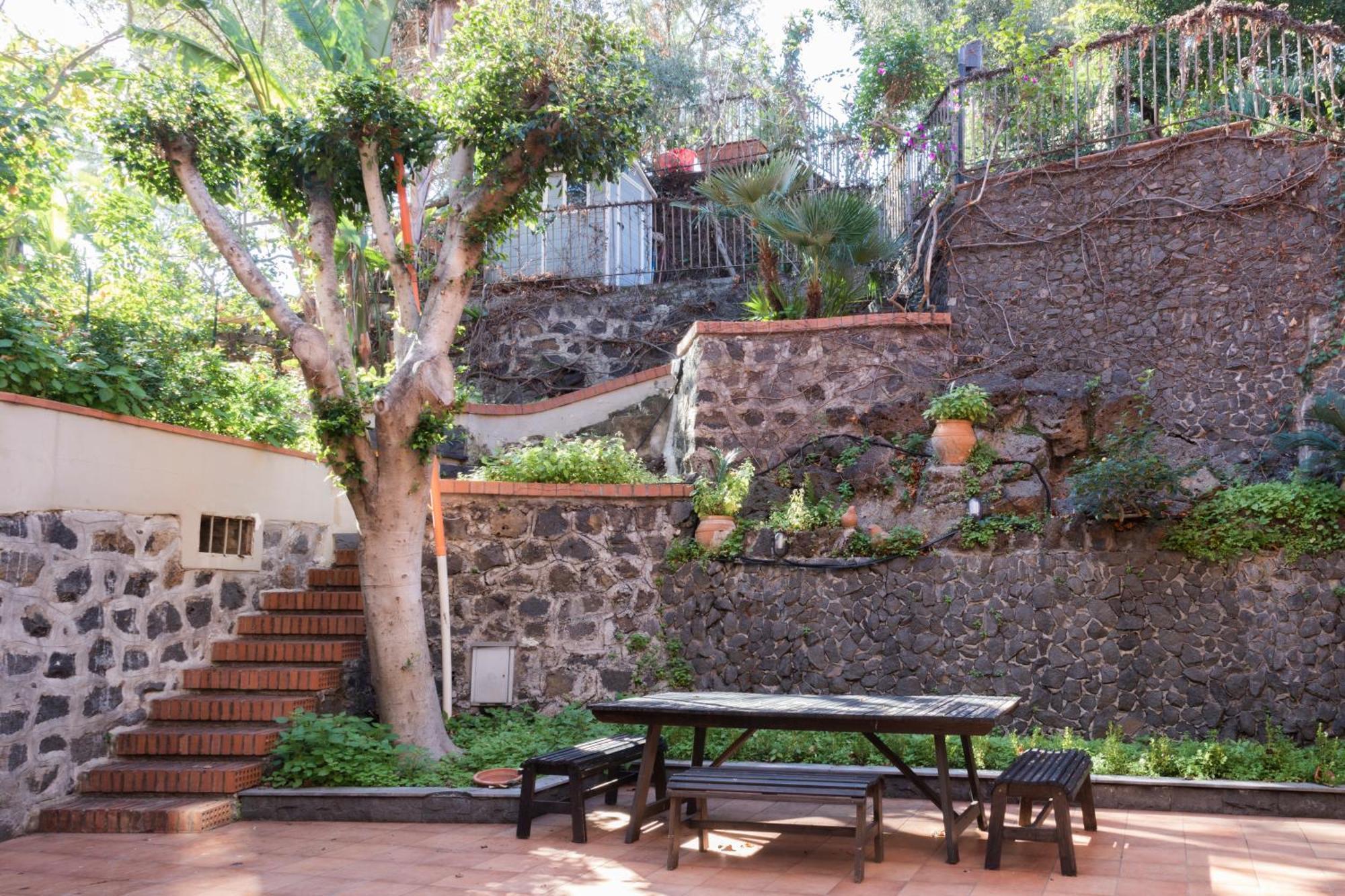Magnolia Design Apartment Aci Castello Eksteriør bilde