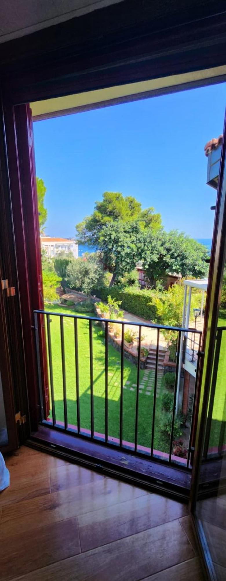 Magnolia Design Apartment Aci Castello Eksteriør bilde